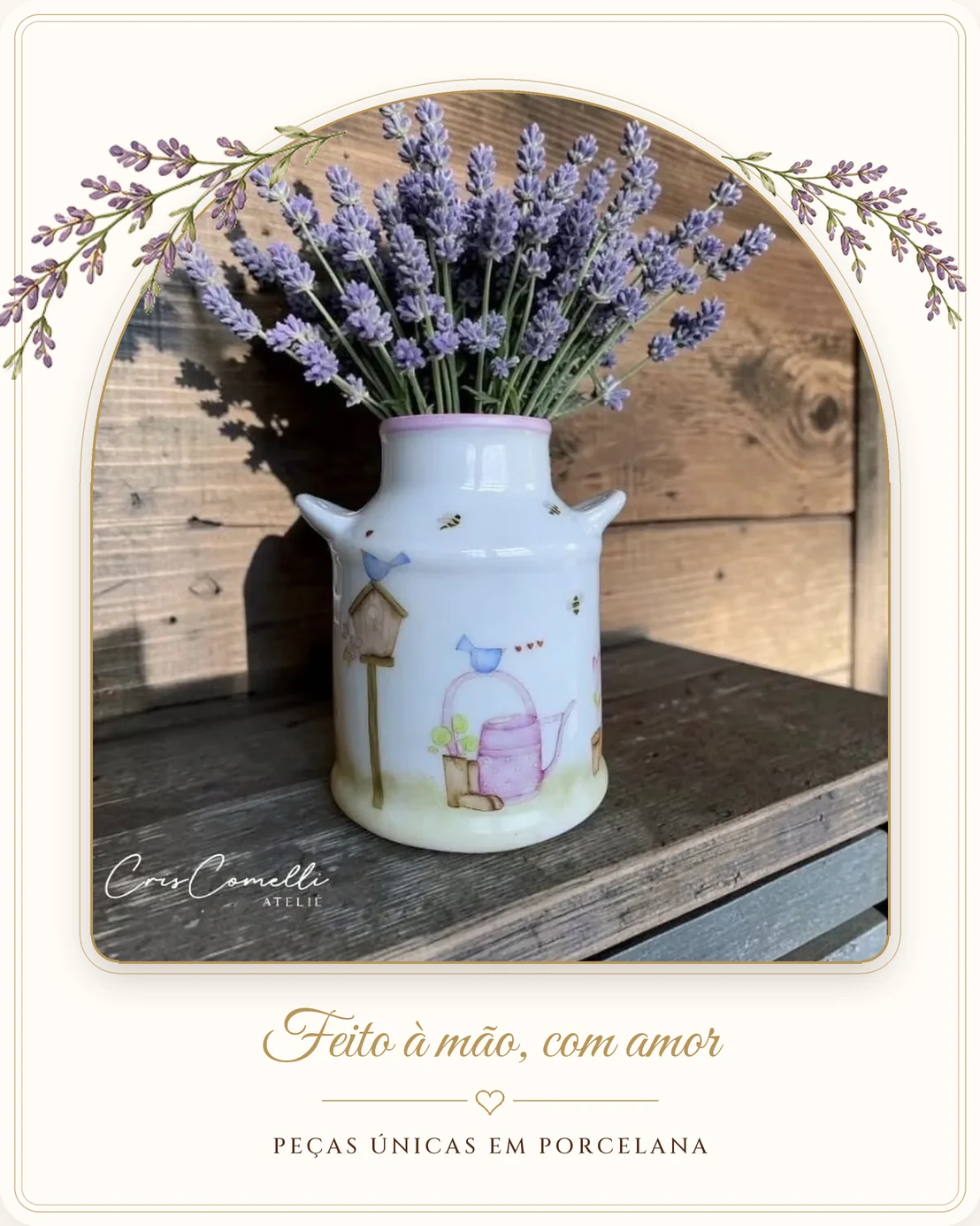 Porcelanas pintadas à mão pela Cris Comelli
